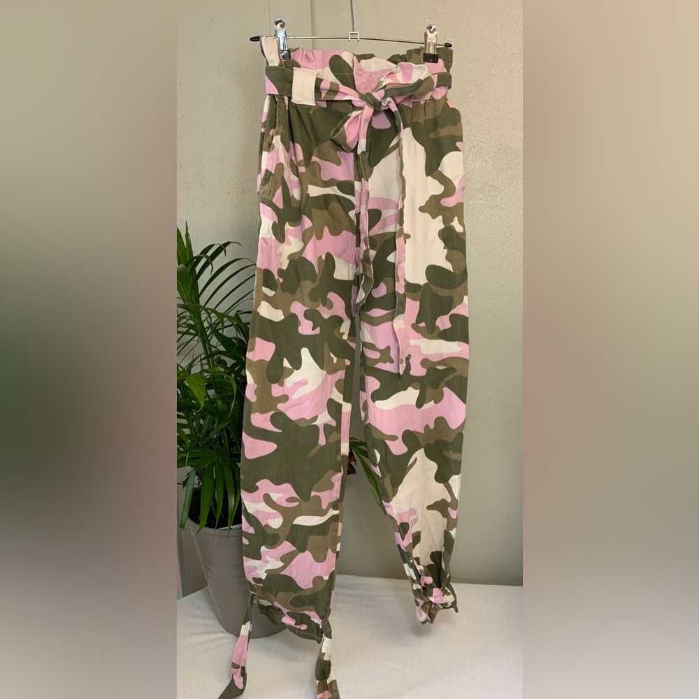HOT & Delicious Pink Green High Waist Pink Camo Pants